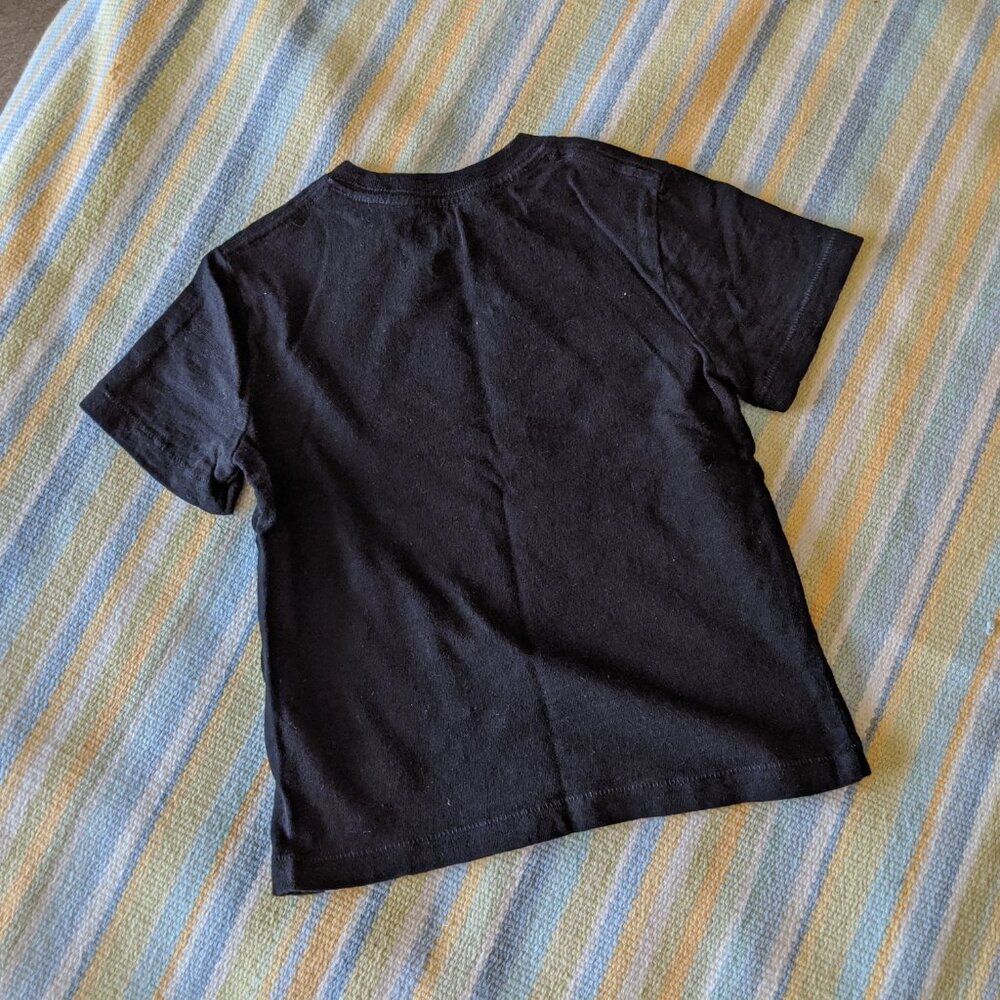 Boy's Gap Batman T-shirt 4T - Picture 2 of 9